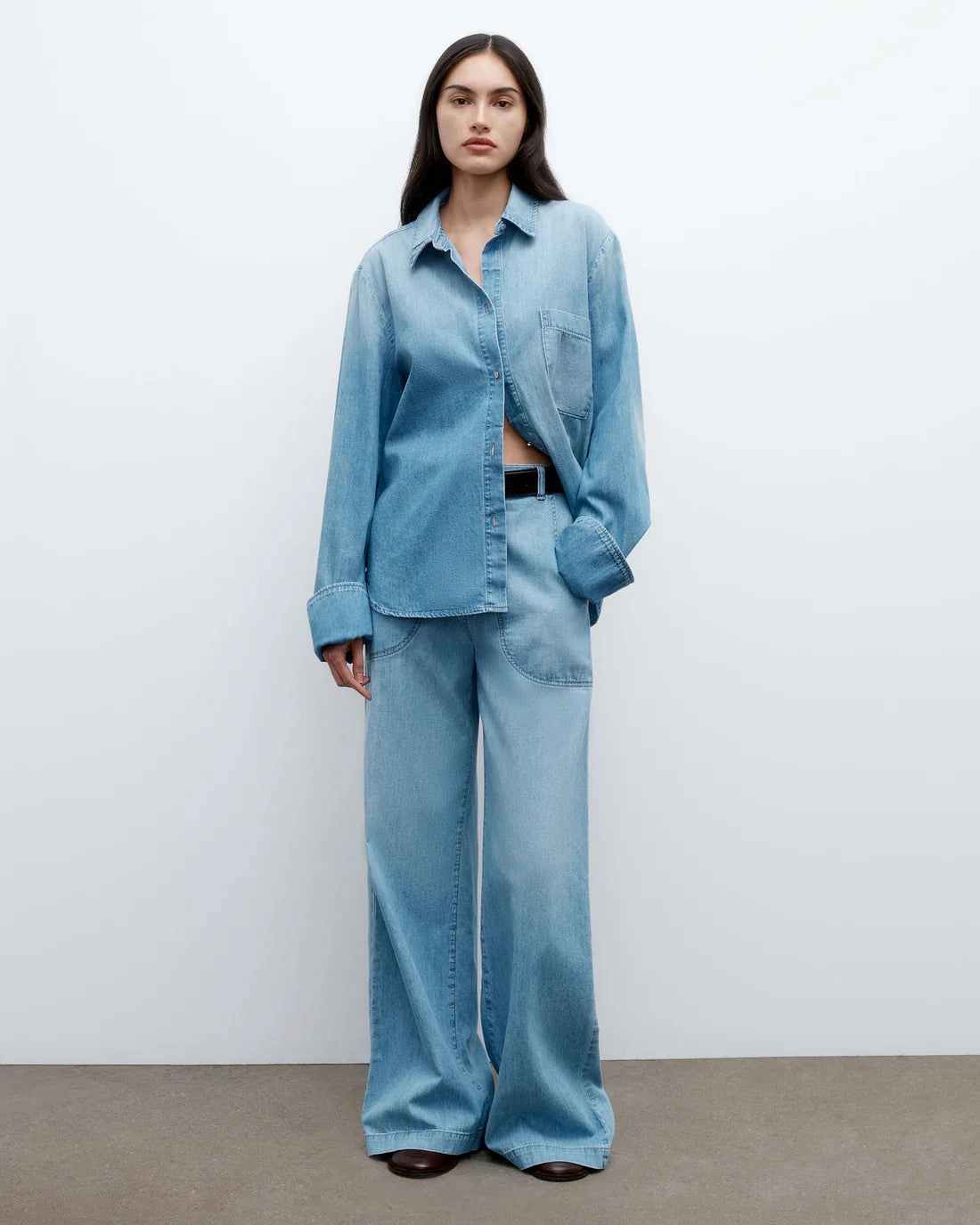 Fantasy Glow Soft Hoodie Wilson Shirt in Vintage Wash