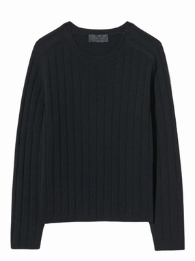 Grace Ease Sharp Cut Alise Sweater in Black