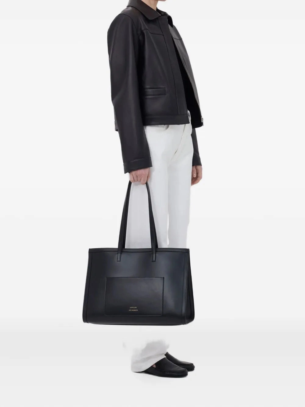 Effortless Style Ascot Leather Jacket in Black