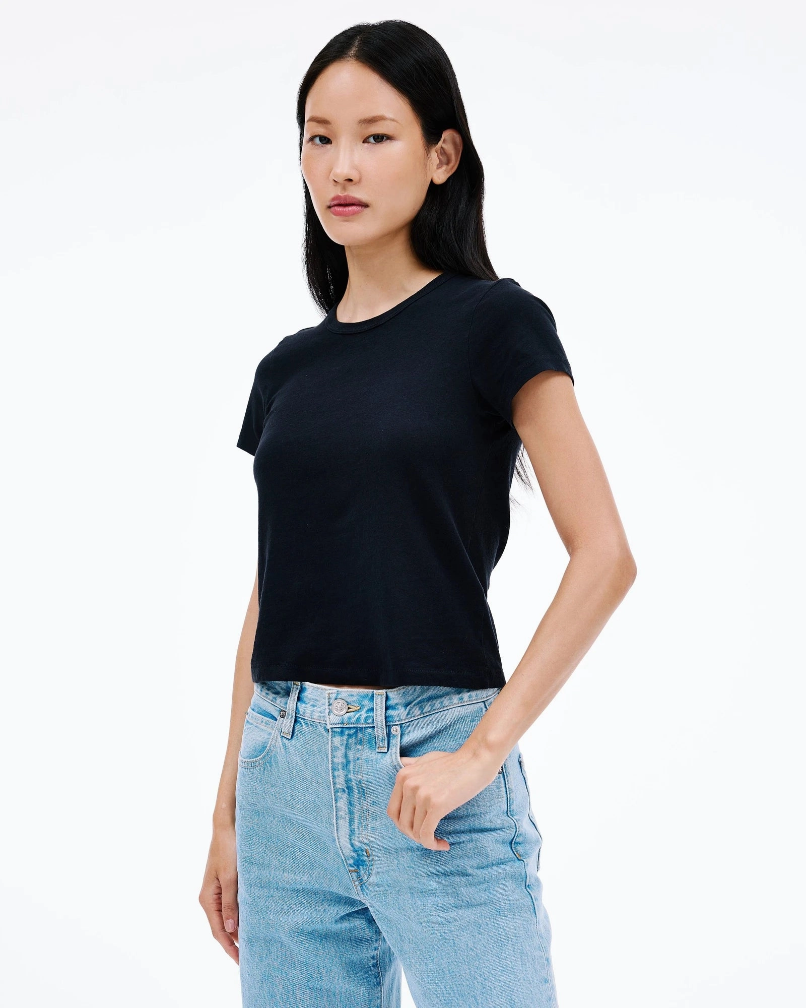 Sustainable Wear FlexSeamTechnology Baby Tee in Raven