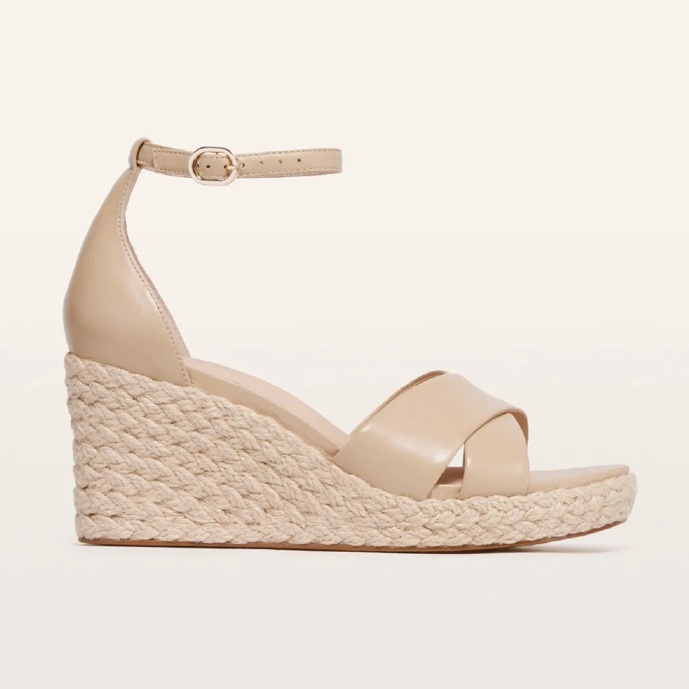 Baker Sand City Guard Photo Queen