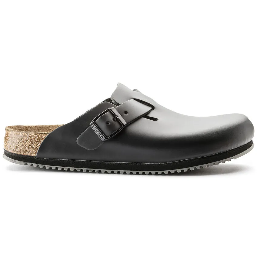 Fashion-forward flexibility BIRKENSTOCK BOSTON SUPER GRIP - BLACK LEATHER