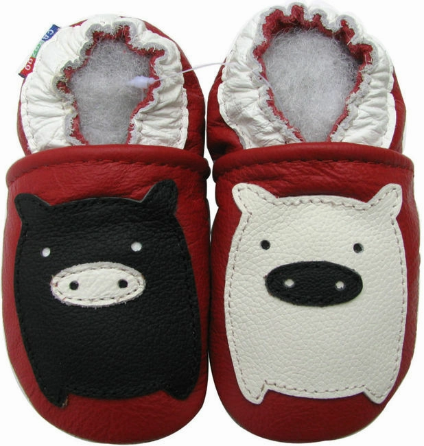 Sturdy breathability Black White Piggy Red up to 8 Years Old