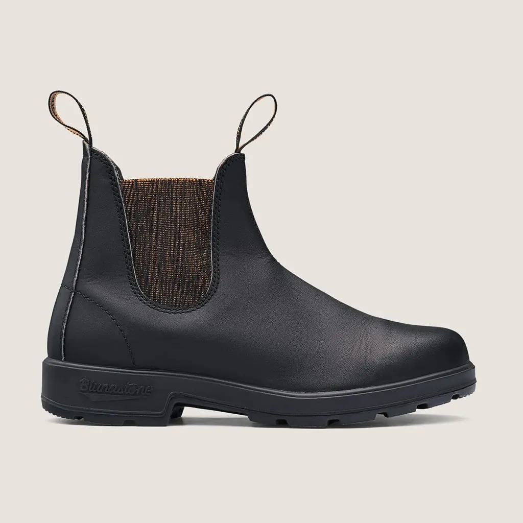 Bold materials thin heel BLUNDSTONE 1924 WOMEN'S CHELSEA BOOT