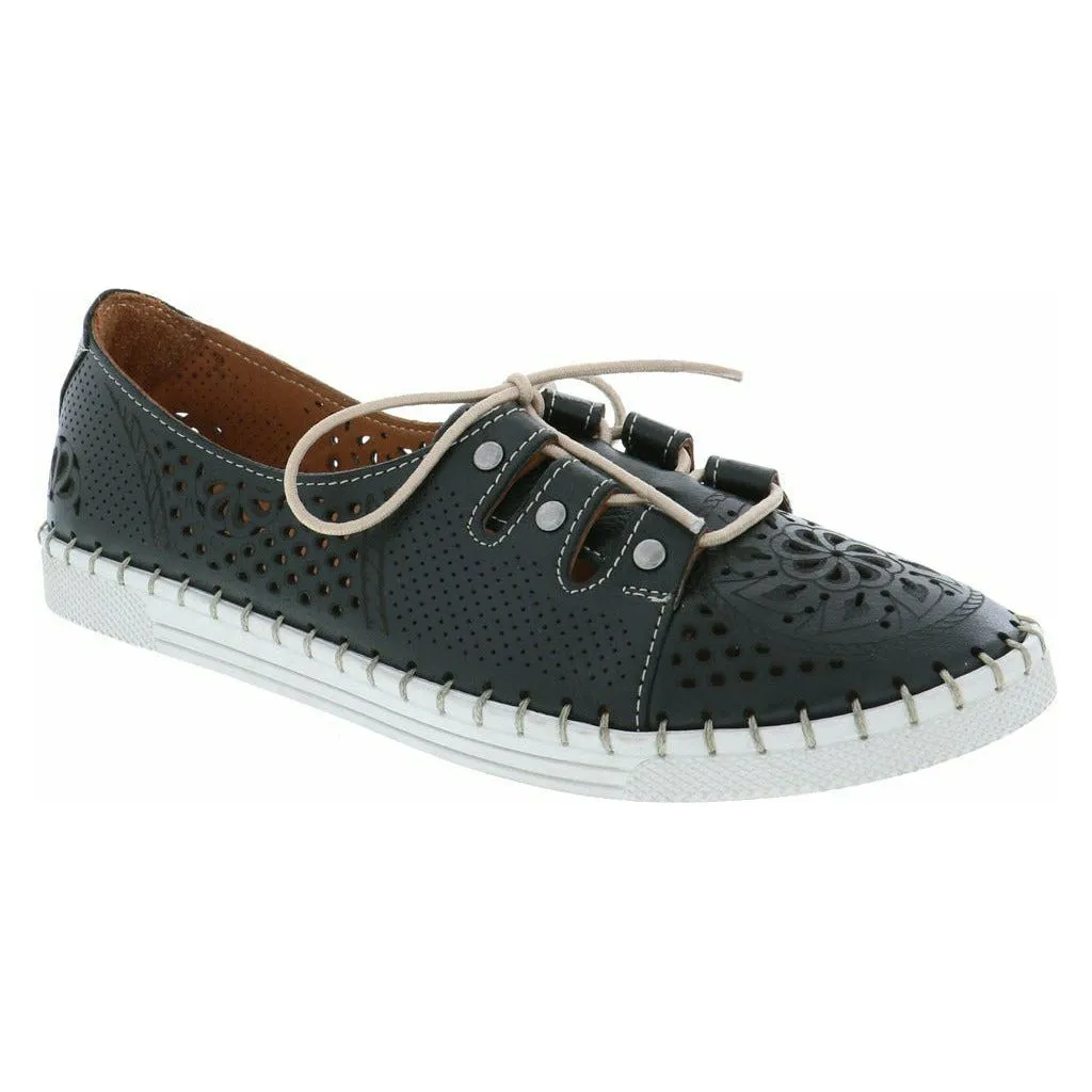 perforated design BIZA PETRA