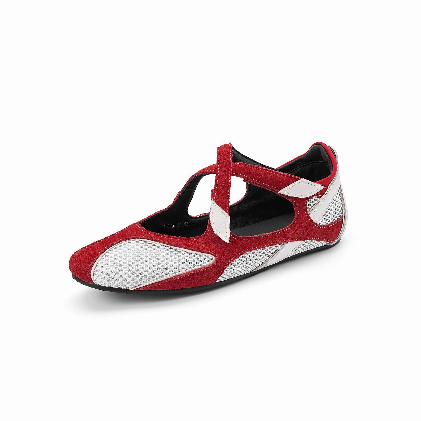 perforations Abrasion Resistant Tread Casual Leather Mesh Closed Toe Crossing  Sports Slip-On Shoes