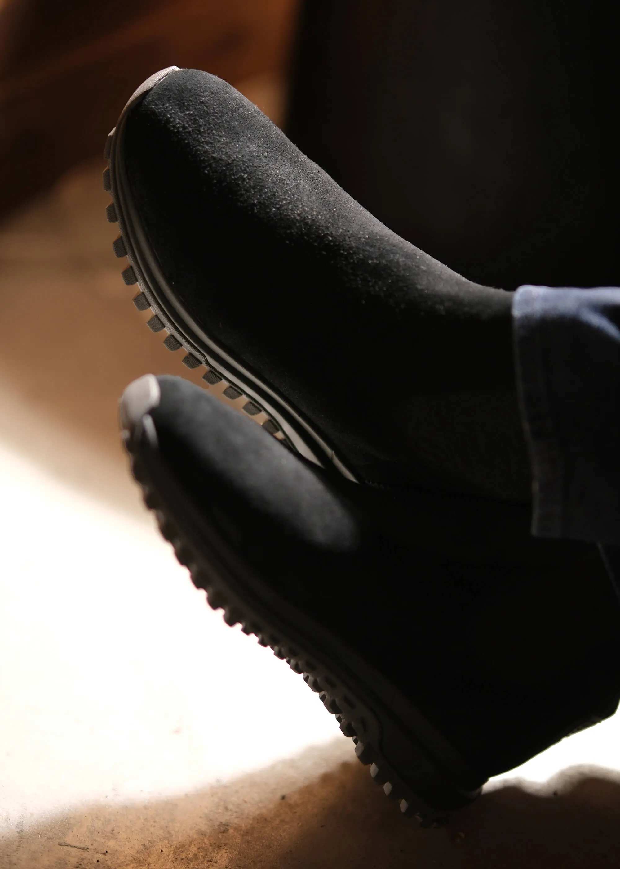 Ultra Cushion Foam Tear Resistant Fabric Chelsea Vibram