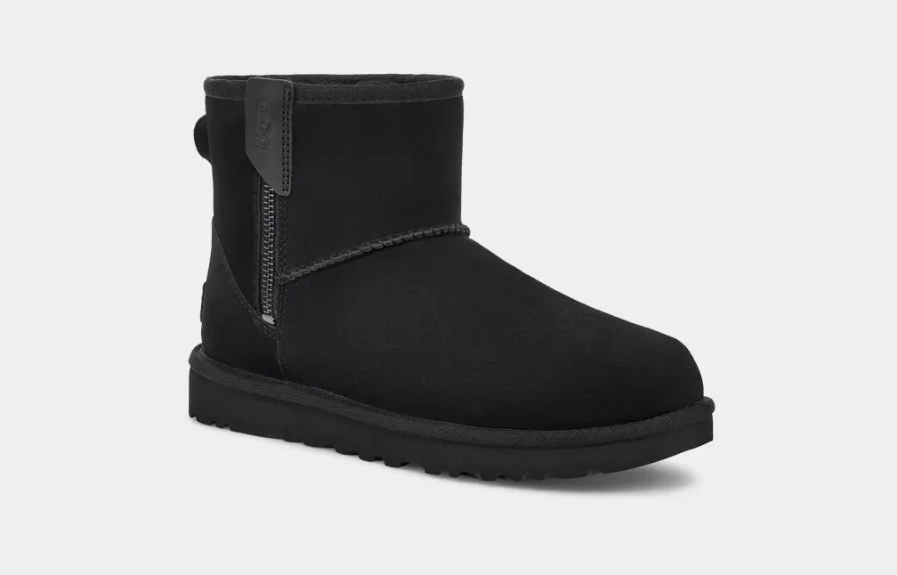 Modern Cut UGG Classic Mini Bailey Zip