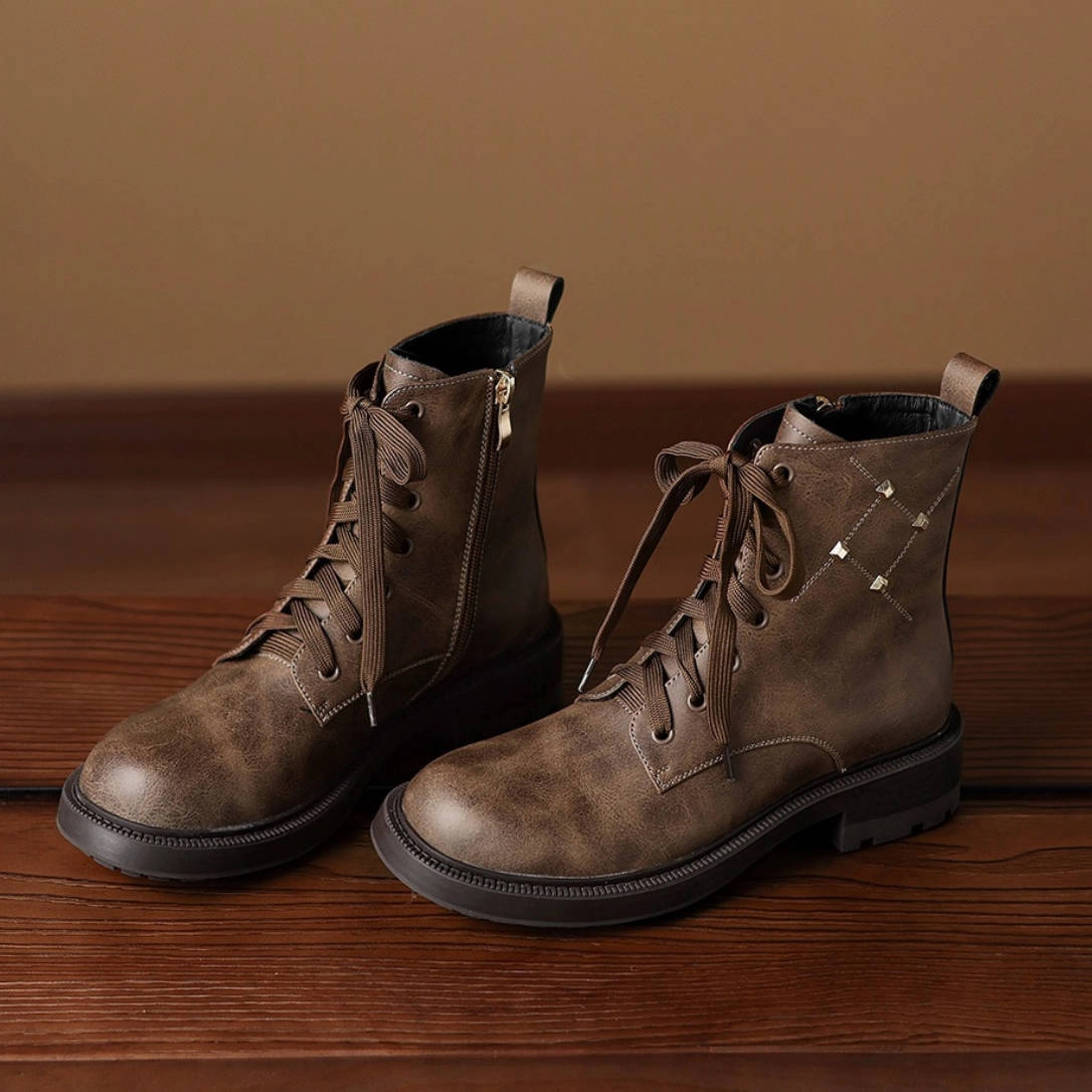 Vintage Fashionable Leather Studs Lace-Up Chunky Boots Airflow Optimized Ventilation worker