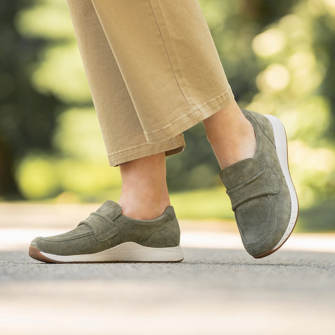 DANSKO CLEMENTINE Icon Shade Korean Sleek