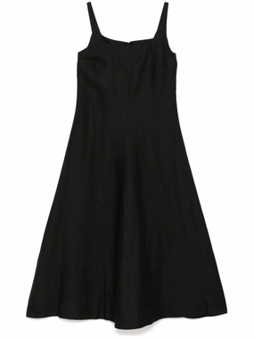 Delphi Flared Maxi Dress in Black Formal Look