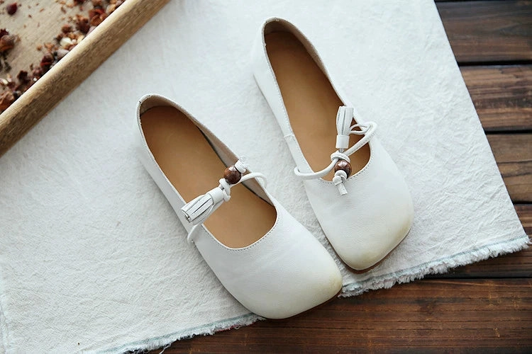 Non Toxic Materials Summer Retro Leather Shallow Closed Toe Fringe Flat Shoes