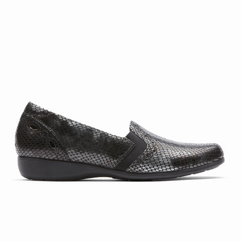 Aravon Adalyn AR Slip On Loafer (Women) - Grey Reptile Print Bodycon Fit Subtle design