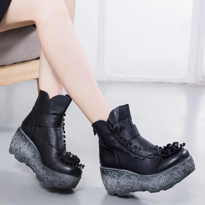 Flexible Tread Pattern Flexible stability Ethnic Style Carved Platform Wedge Boots