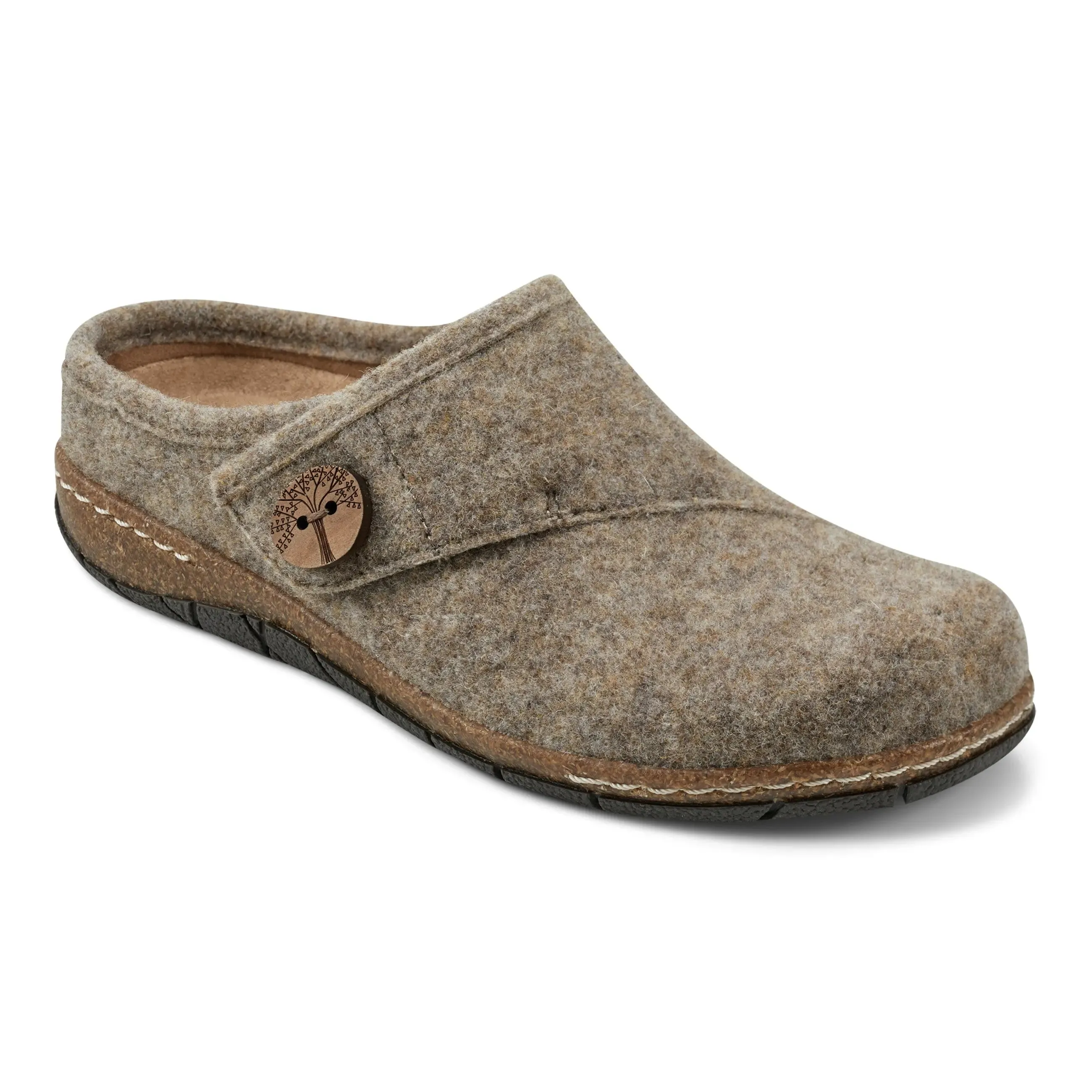 Dynamic Traction Ezra Round Toe Casual Slip-on Flat Clogs