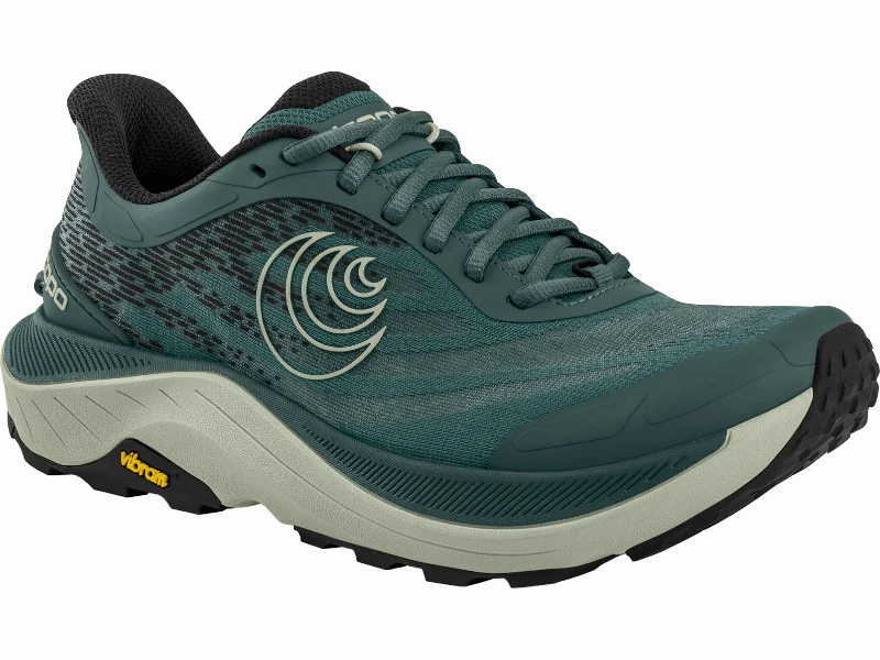 fast walking Topo Athletic Women's Ultraventure 4