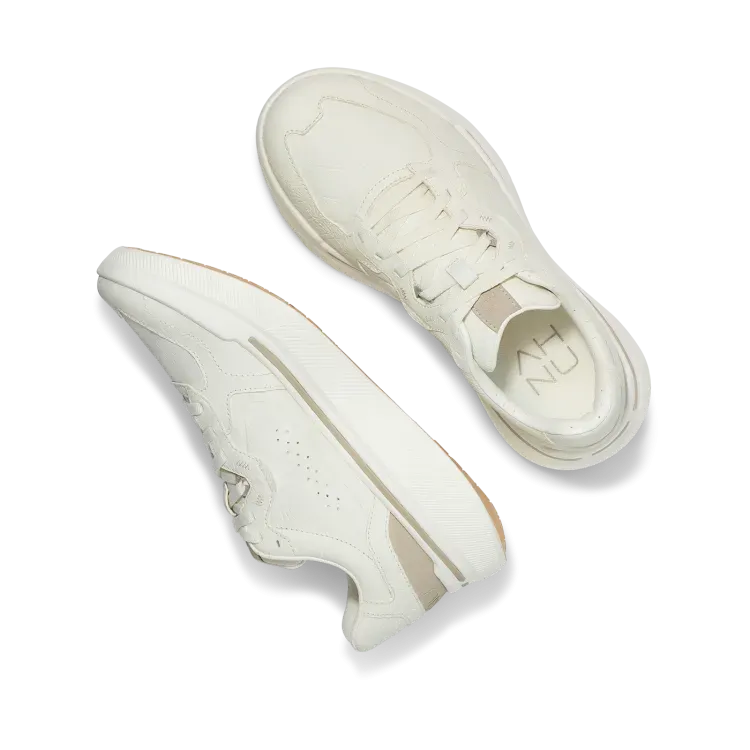 Mental health Stylish Look AHNU U SEQUENCE 1.1 UNISEX