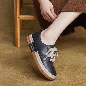 Women Genuine Leather Round Toe Lace-Up Flat Casual Shoes travel - convenient