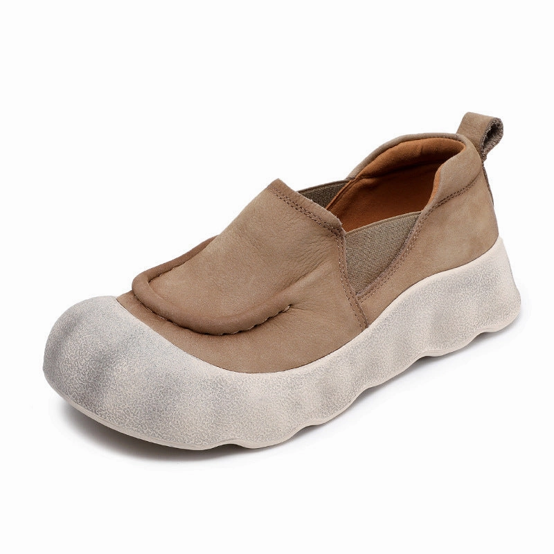 Babakud Retro Casual Leather Soft Sole Slip-Ons Flat Shoes Chic Design Eye-Catching
