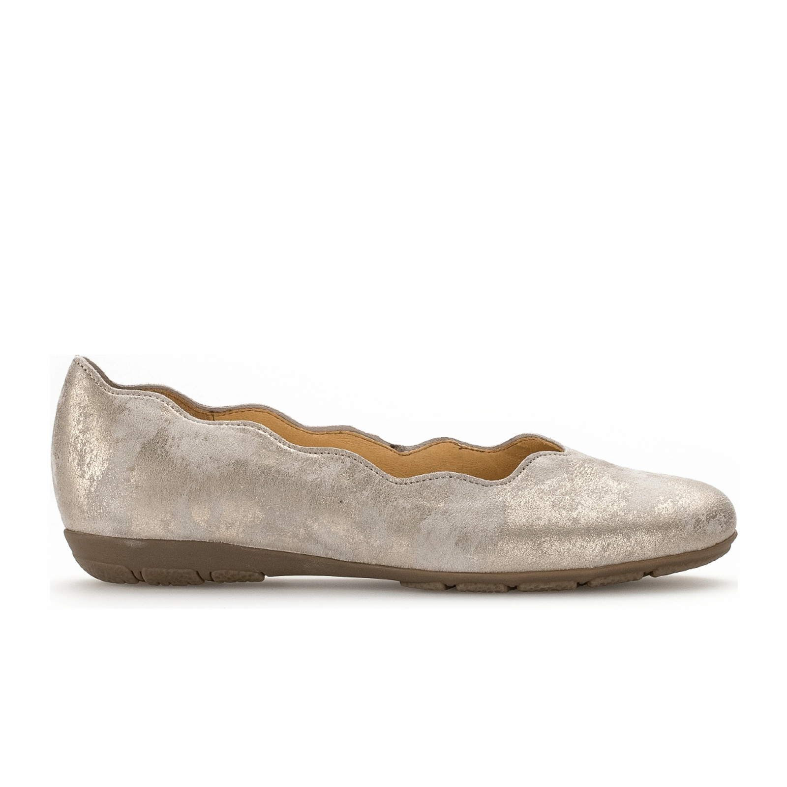 Gabor 166 Scalloped Flat (Women) - Muschel/Caruso Metallic Trendy Fit