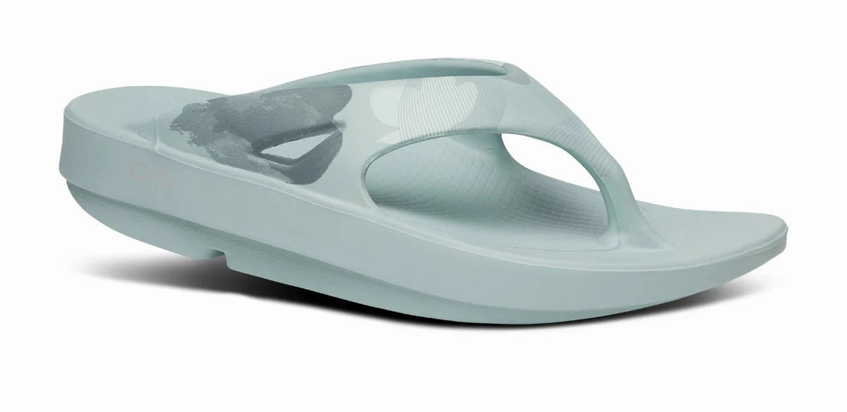 Adjustable Straps Fashionable Casual Shoes OOFOS OORIGINAL LIMITED