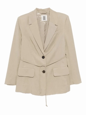 BuiltIn Grip ZeroWaste Production Hilao Blazer in Tehina