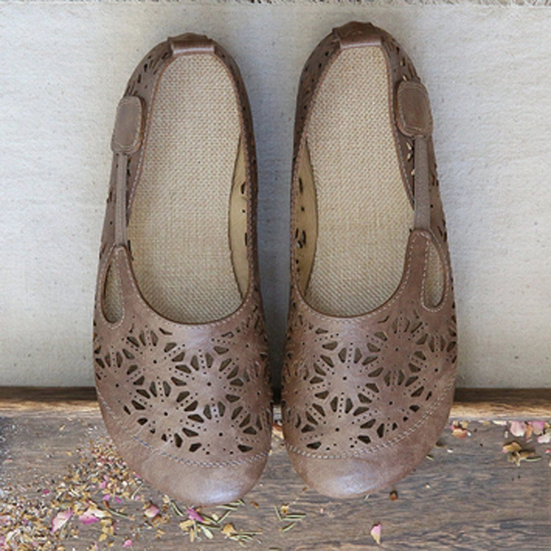 Thermoplastic Heel Counter Babakud Hollow Out Flats Slip On Casual Shoes