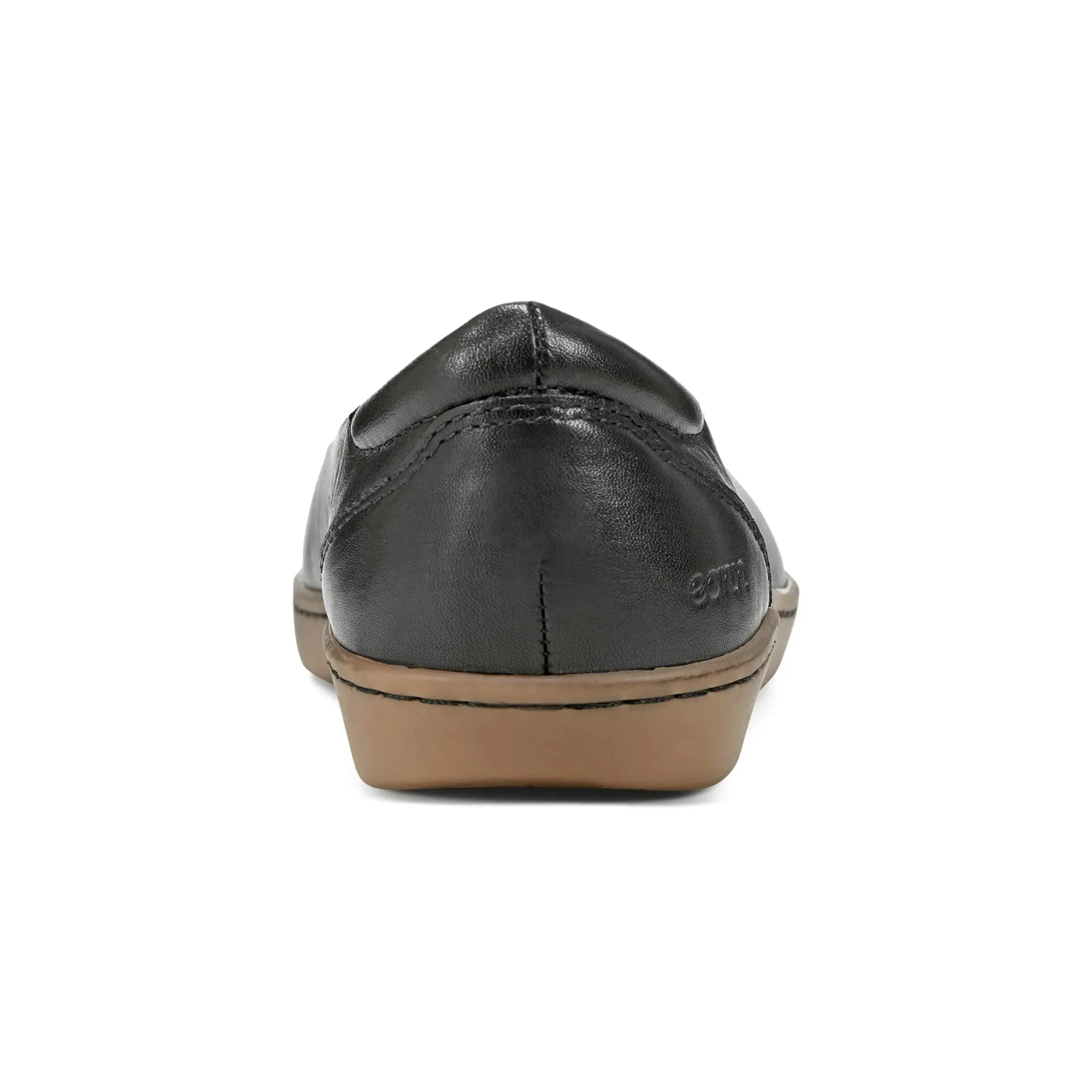 Useful Landen Round Toe Casual Flats