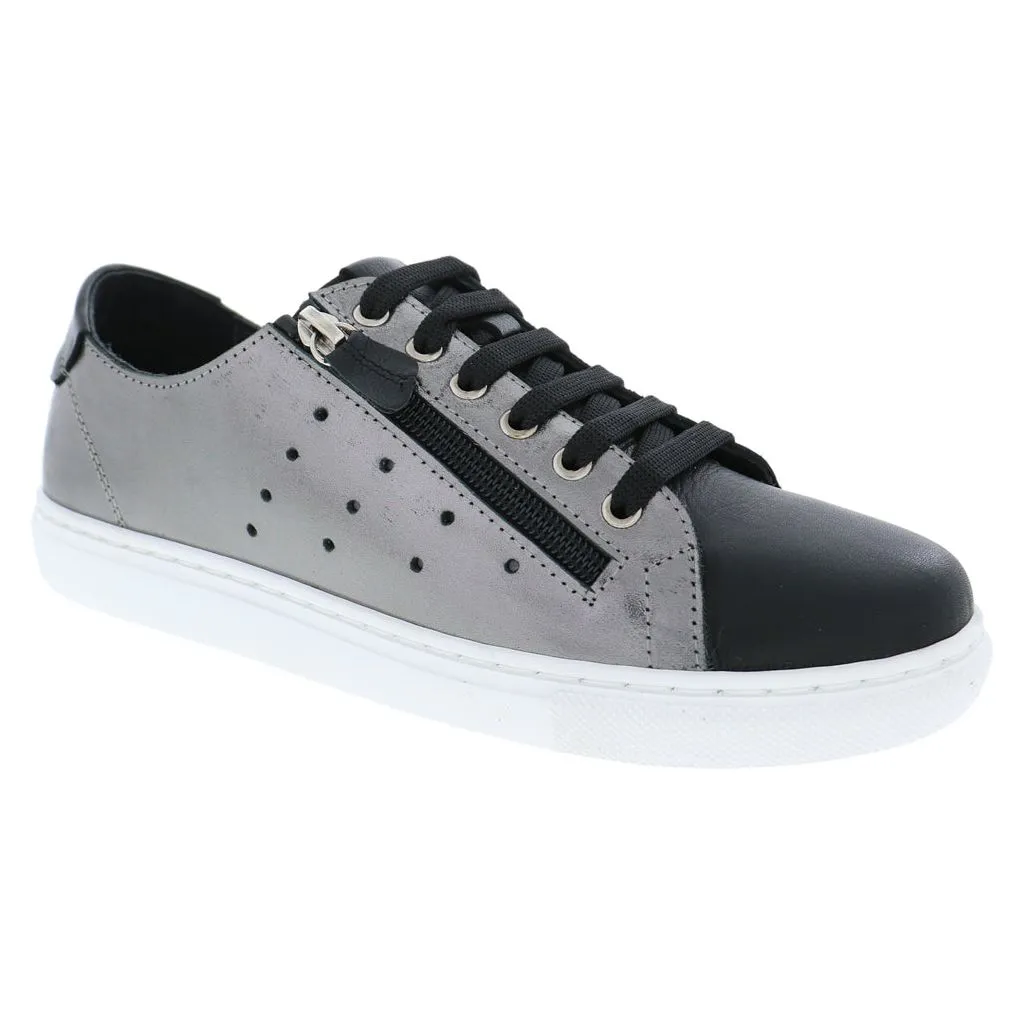 MAGO GINA Neutral Stance Design Ultra Cushioned Midsole