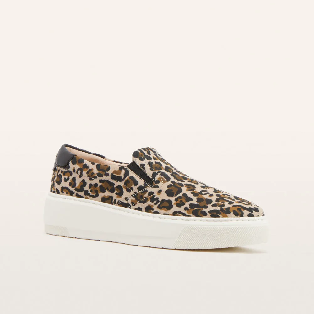 Comfortable Straps Maxwell Leopard Print