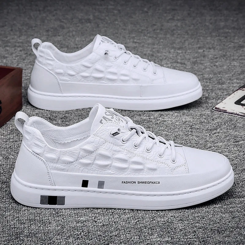 Men's Flats Shoes Luxury Men's Sneakers Spring Autumn 2024 Outdoor Sport Shoes for Men Fashion Vulcanized Shoe Tenis Para Hombre Sturdy Lacing System Breathable Airflow Design