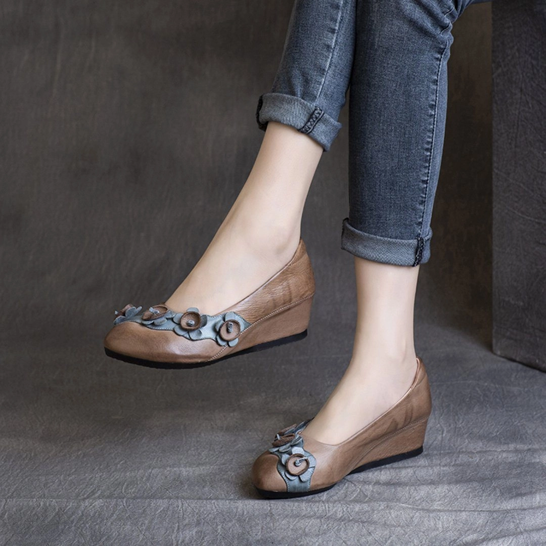 Women Ethnic Style Flowers Handmade Wedge Shoes Stretchable Tongue