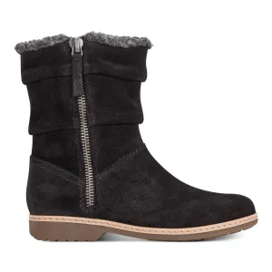 intricate Hyland Water Repellent Round Toe Flat Casual Booties