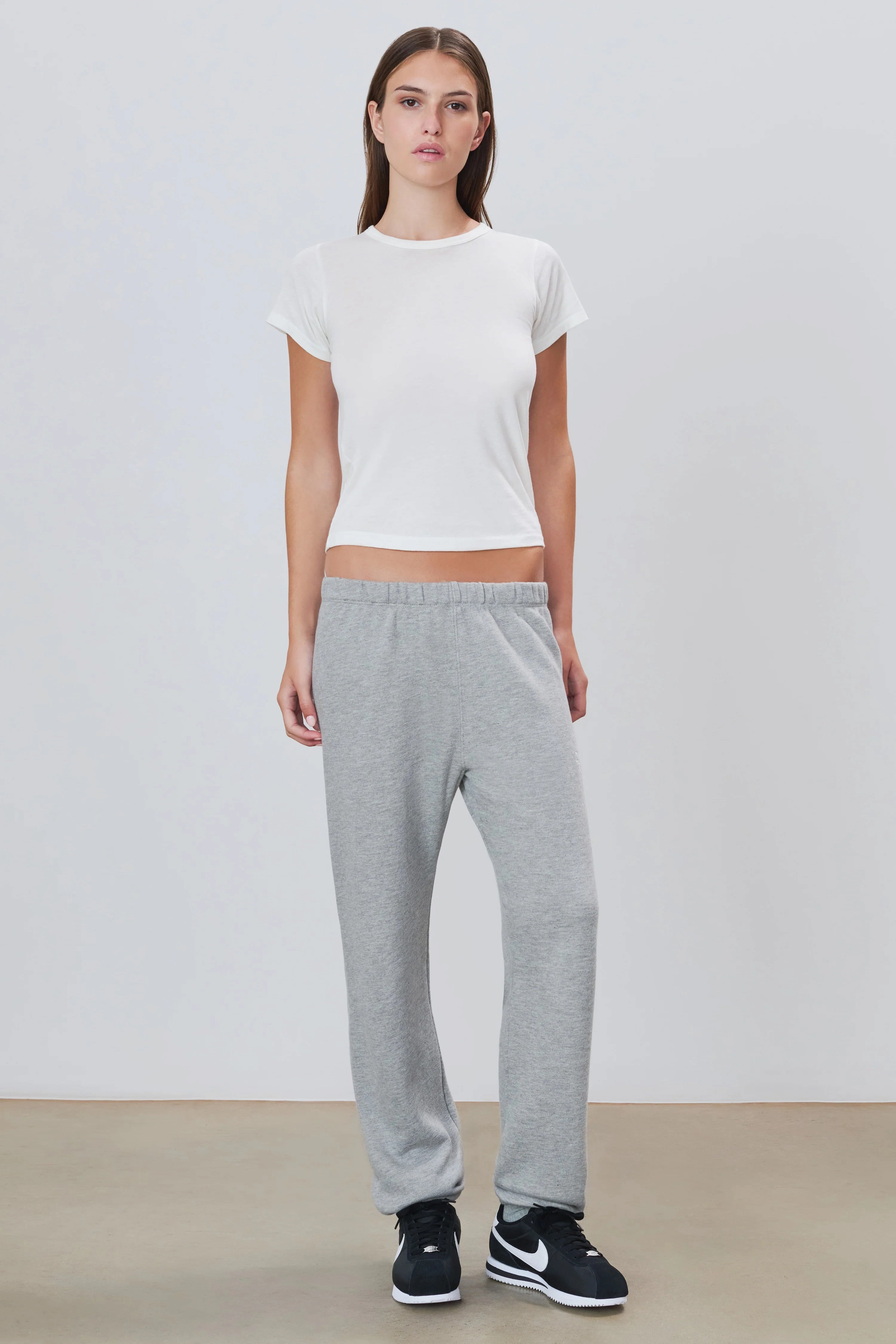 Classic Sweatpant in Heather Grey AntiStatic Cloth Stylish Bottom
