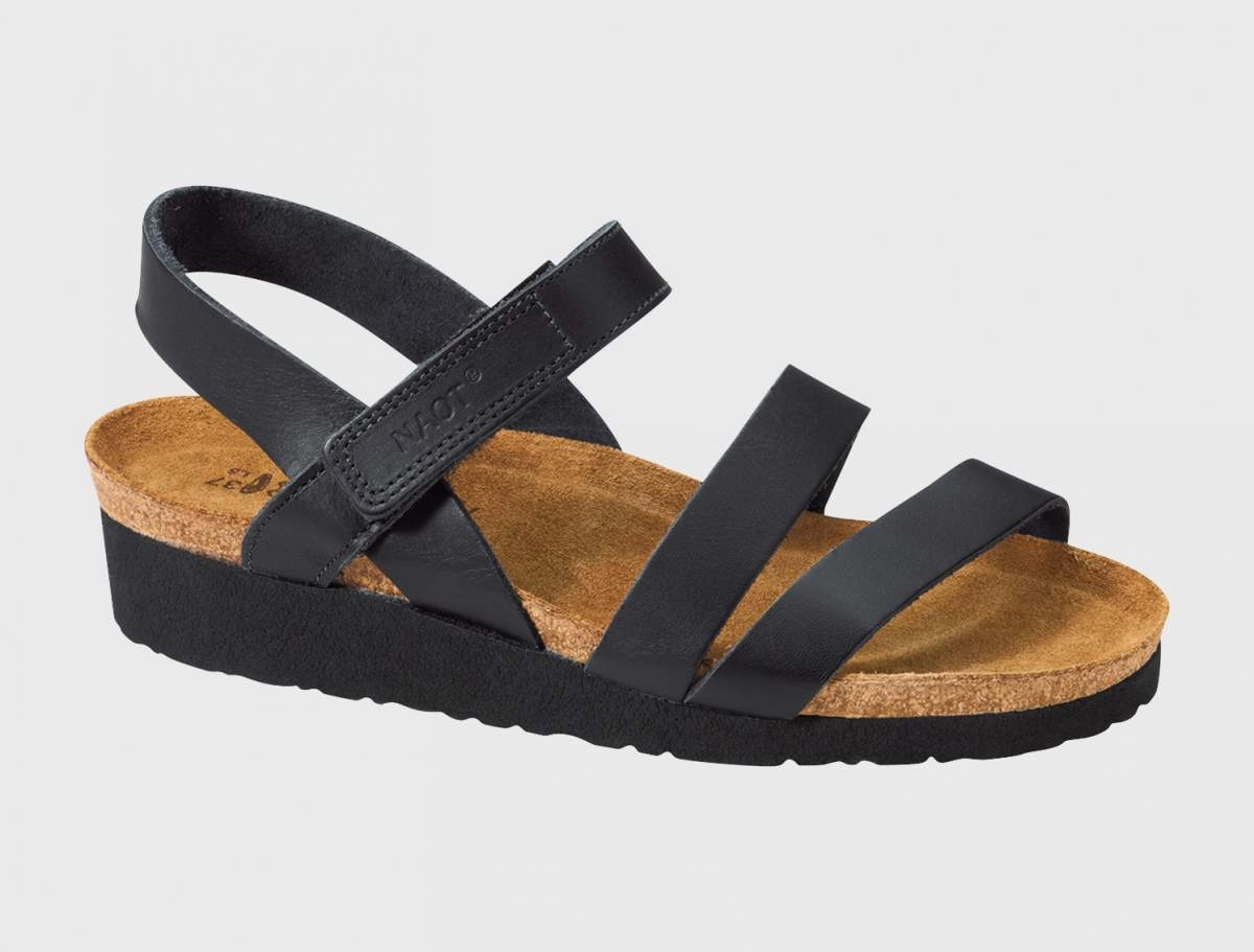 Clean Lines Naot Kayla