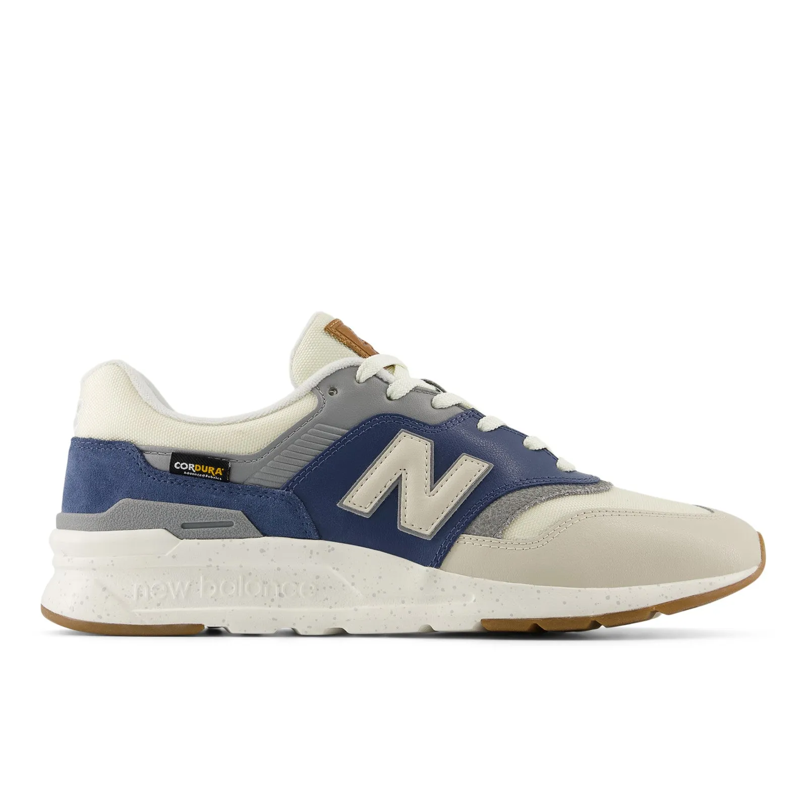 Comfortable Heel NEW BALANCE CM997HZO