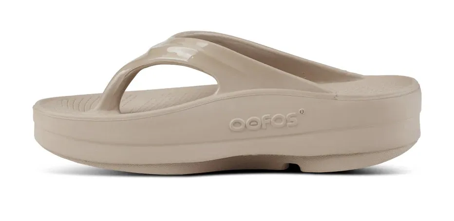 Anti Slip Sole All-day style OOFOS 1410 OOMEGA - NOMAD