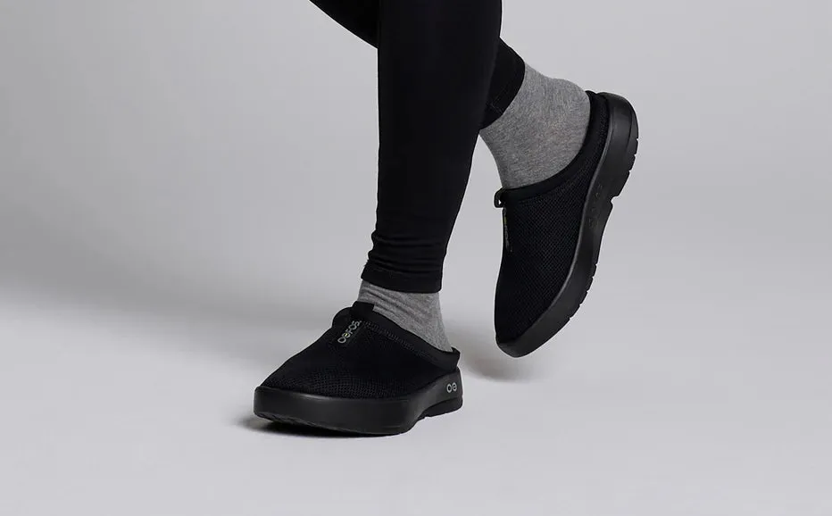 sports accessories Water Resistant Seams OOFOS MENS OOCOOZIE SPORT MULE - BLACK