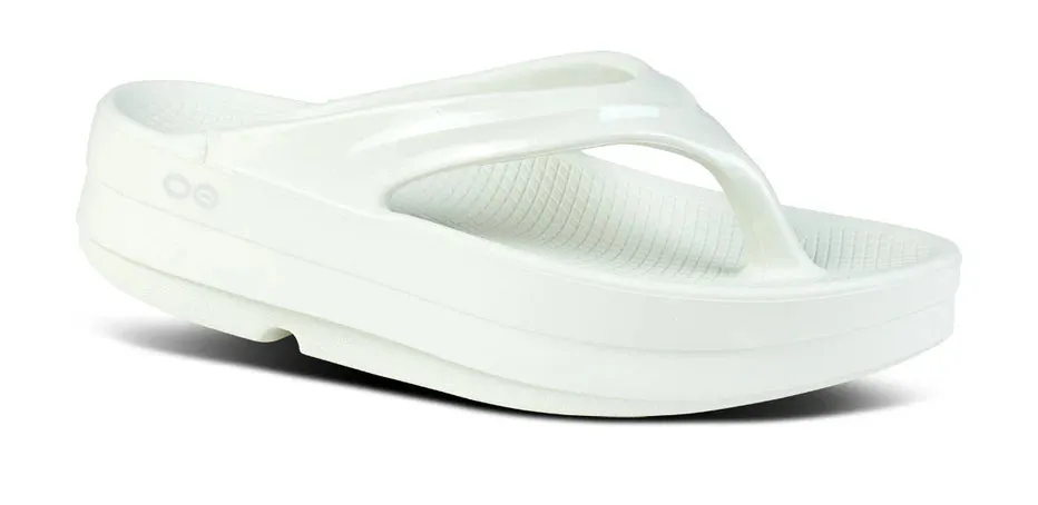 OOFOS WOMENS OMEGA THONG - COSMIC GRAY Sculpted stability