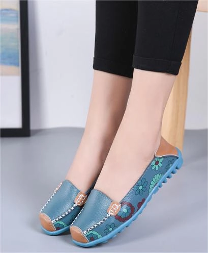 Plus Size Soft Soled Printed Leather Slip-Ons simplest Odor Control Fabric