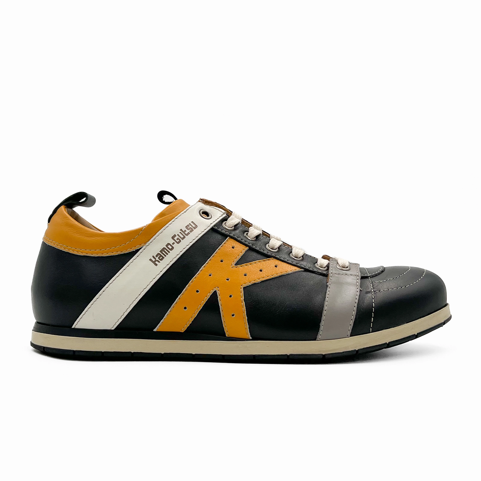 Kamo-Gutsu TIFO 042 Low Sneaker (Men) - Black/Girasole perfect for events
