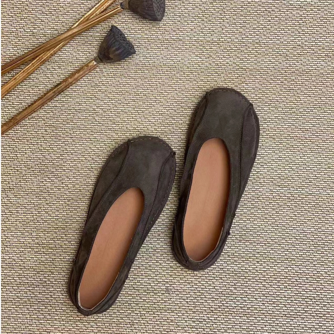 Babakud Retro Leather Shallow Patchwork Soft Sole Flats first