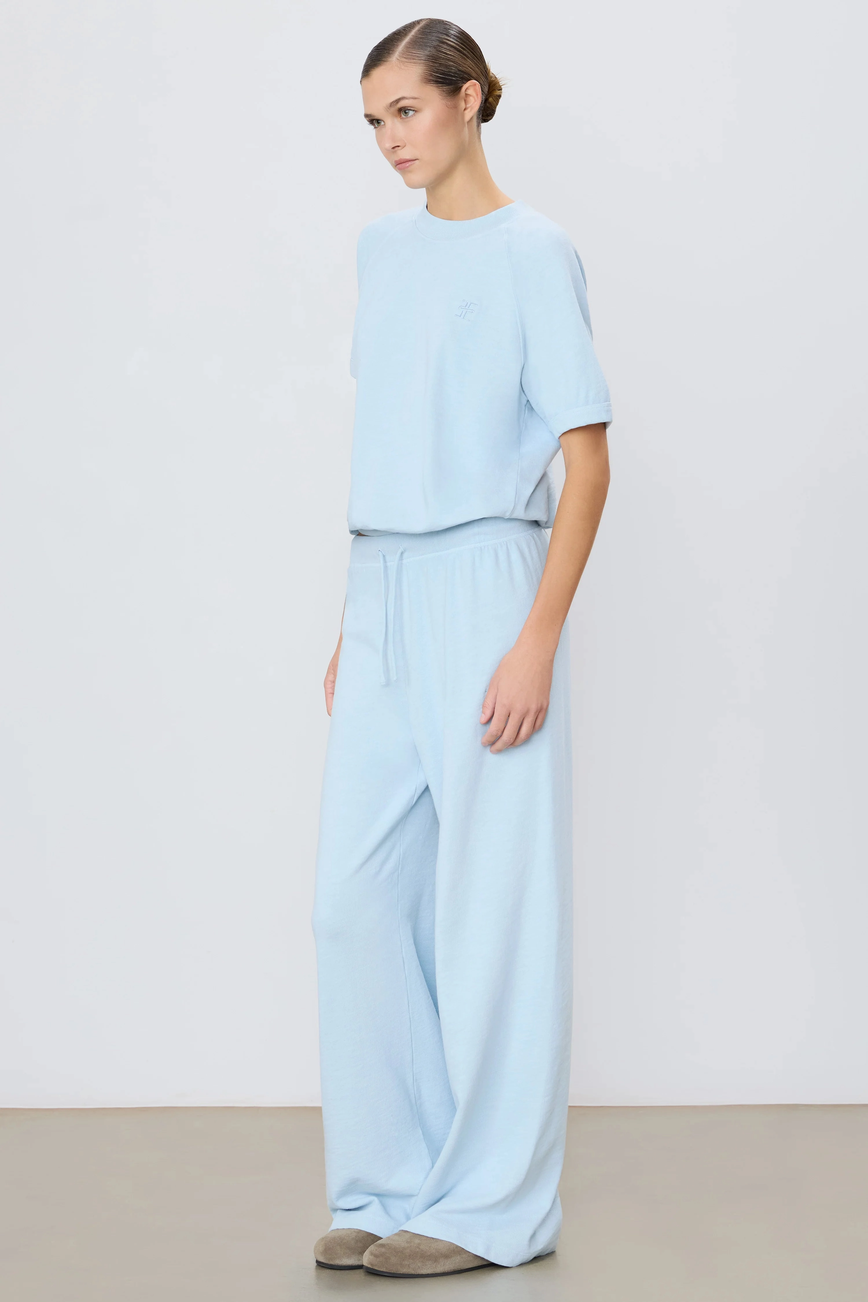 Drawstring Wide Leg Sweatpant in Dusty Blue All-Occasion Wear Casual Style