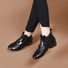 Retro-inspired performance Multi Surface Traction Retro Genuine Leather Soft Sole Versatile Ankle Boots