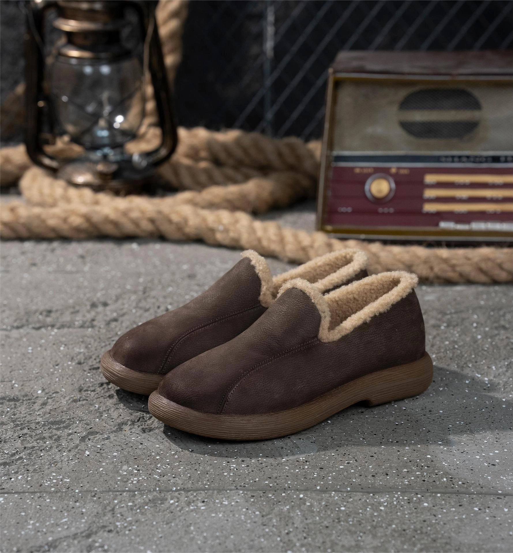 Retro Top Leather Round Toe Warm Fleece-In Soft Shoes family vacation classic - look