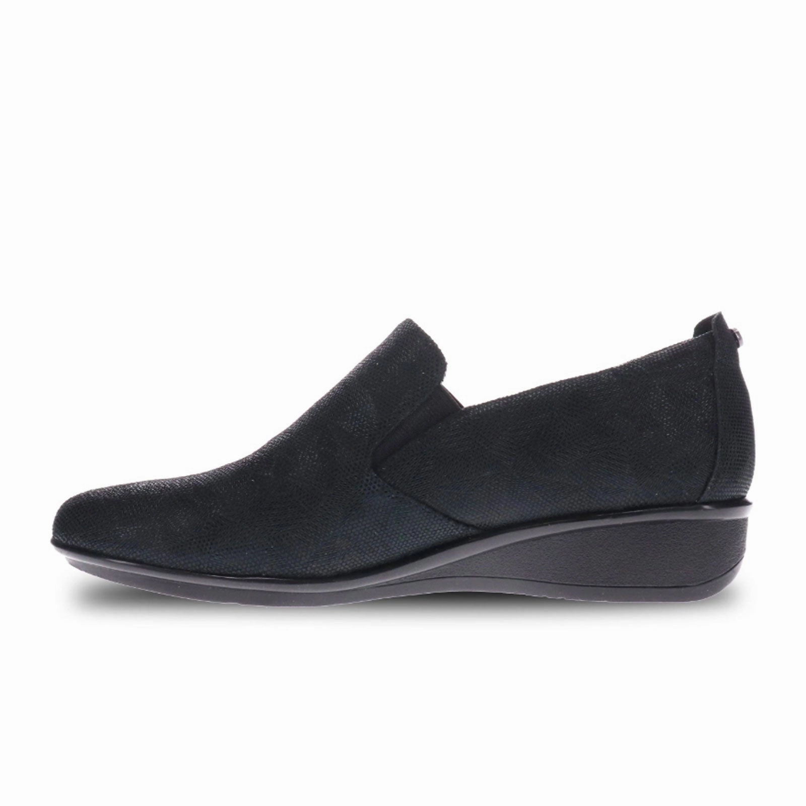 Revere Jamaica Slip On Loafer (Women) - Black Angle Life Soft Chill Friendly