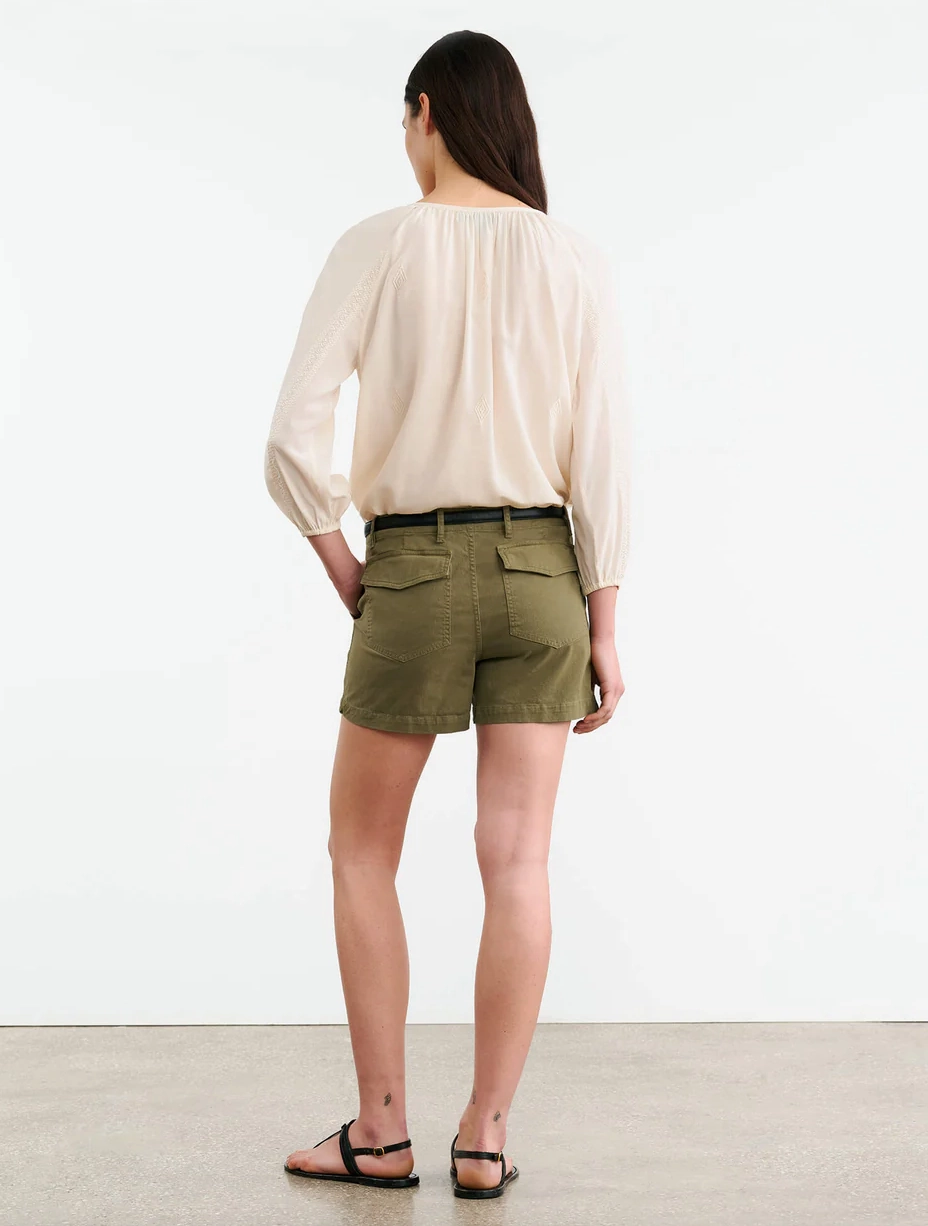 Utility Short in Military Green High-Waisted Pants Classic Glow