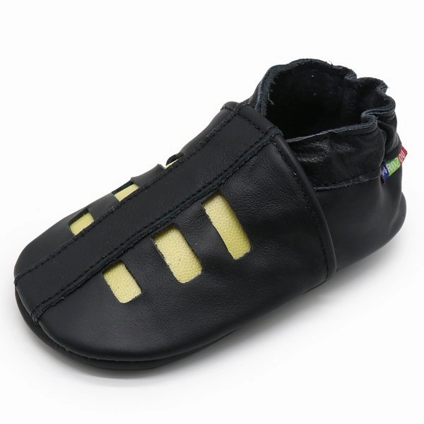 Tailored durability perfect - fit Sandals Black Outdoor