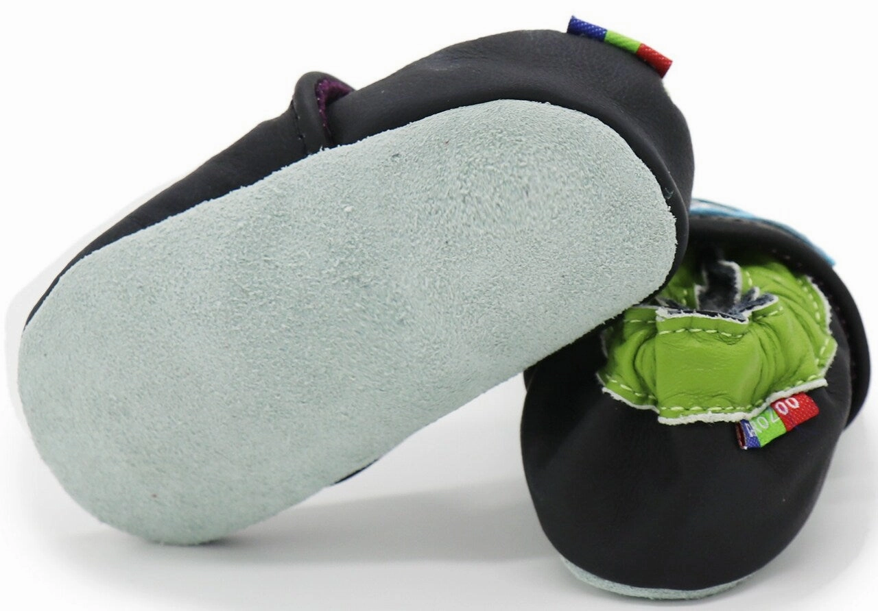 Shark Black up to 8 Years Old Sporty