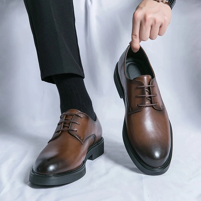 Effortless Silhouette Durability Tested Stitching Classic Italy Pointed Toe Leather Shoes Men Luxury Oxfords Business Formal Office Men Shoes Boos Dress Men Black Wedding Shoes